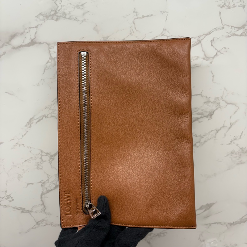 LOEWE羅意威｜Hammock Medium 子母吊床包 棕色焦糖色銀扣 中號-9