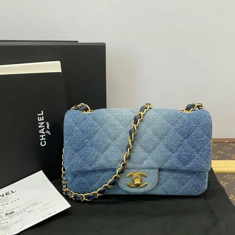 CHANEL 24A牛仔大mini 20*13*7 全新閒置配件盒子塵袋購證