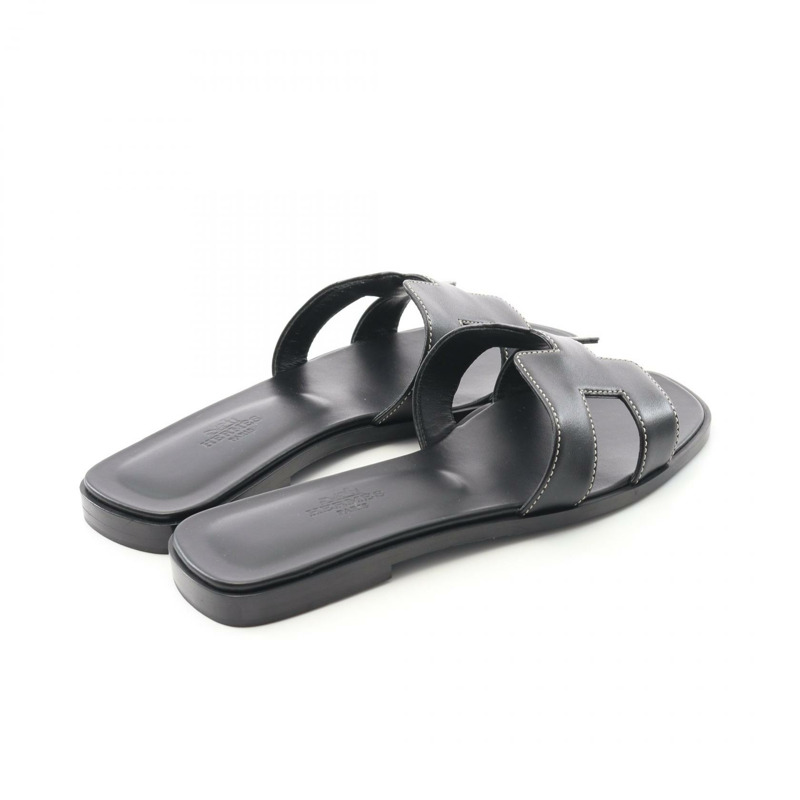 愛馬仕 Oran 涼鞋穆勒鞋盒裝小牛皮小牛皮黑色二手女款 36 碼-1