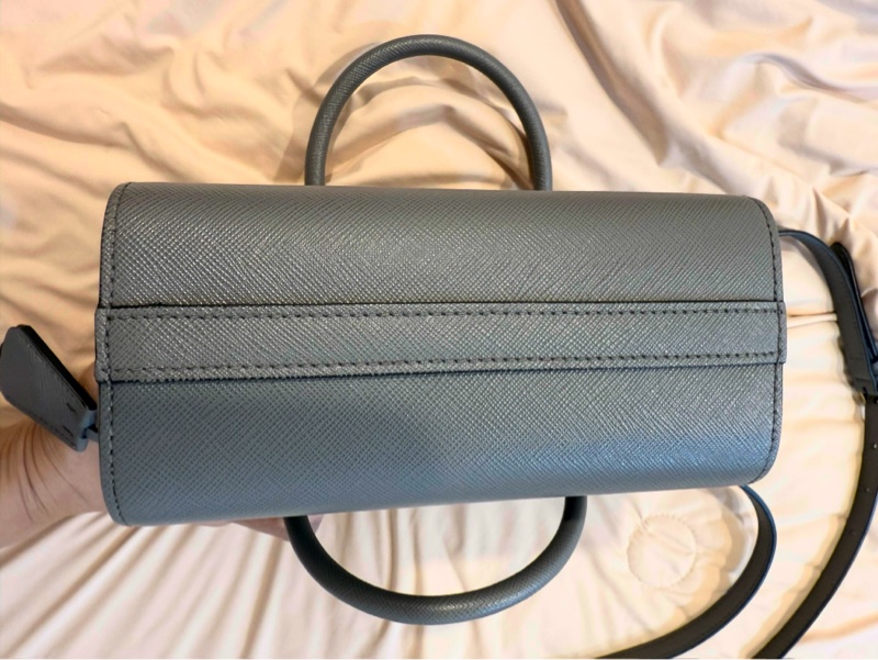 Prada Saffiano Cuir 小型手提包(灰色)-3