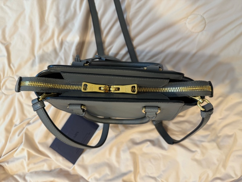 Prada Saffiano Cuir 小型手提包(灰色)-16