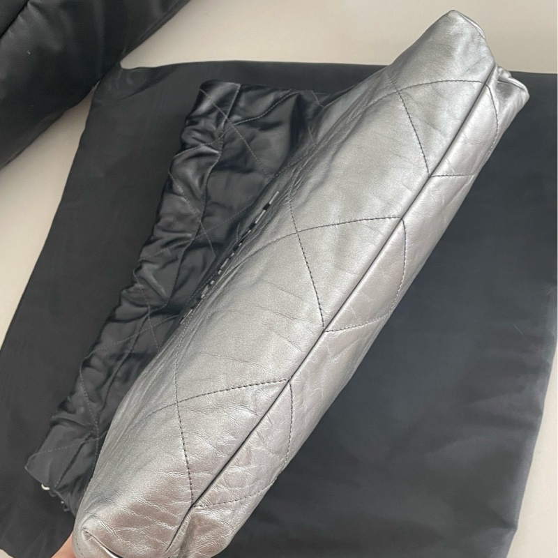 Chanel 24C系列22Bag 中號 約35cm  黑銀漸變色 限定款-5