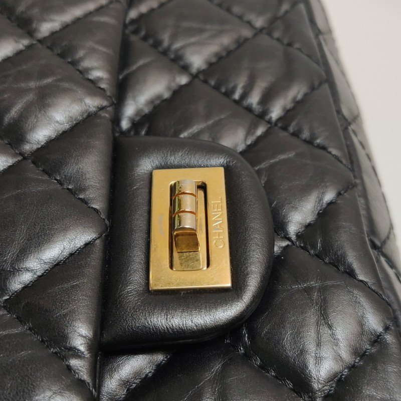 Chanel 2.55 Flag Bag 經典款 大號 油蠟皮 菱格絎縫 長方形旋扣 單肩包-11