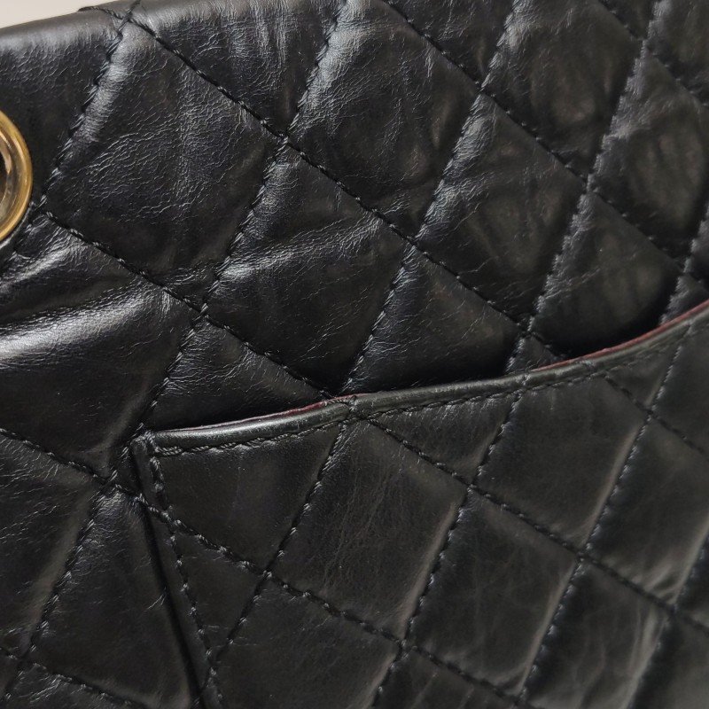 Chanel 2.55 Flag Bag 經典款 大號 油蠟皮 菱格絎縫 長方形旋扣 單肩包-15