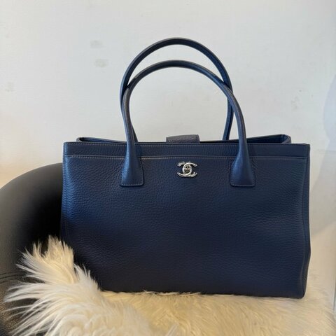 香奈兒 CHANEL 藍色手提包 有內袋
