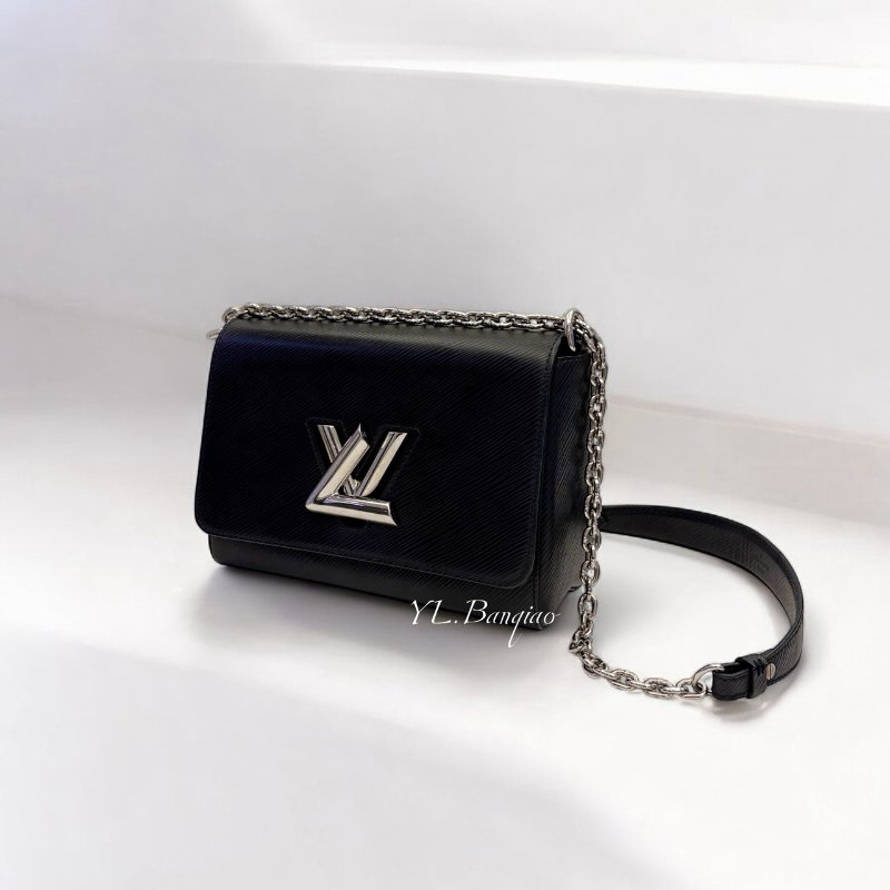 LV TWIST MM 黑色水波紋銀色轉釦下蓋包/M21110-0