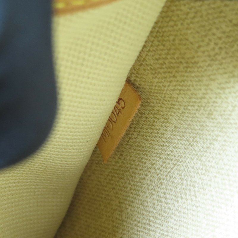 LOUIS VUITTON Monogram Trouville金扣手挽袋-15