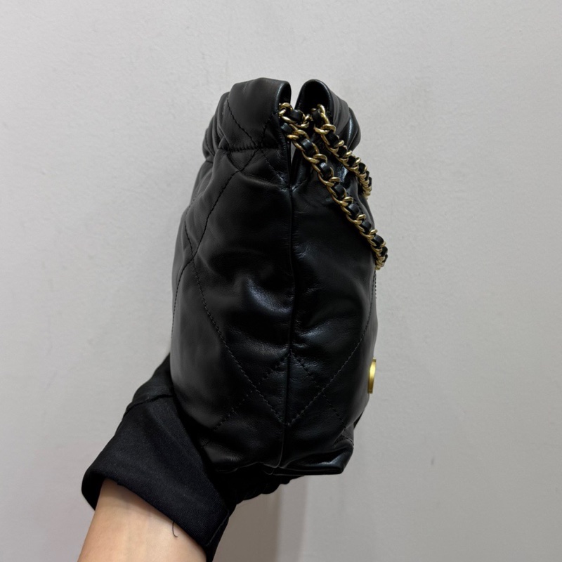 Chanel 香奈兒 22bag Mini黑色金扣 小垃圾包-3