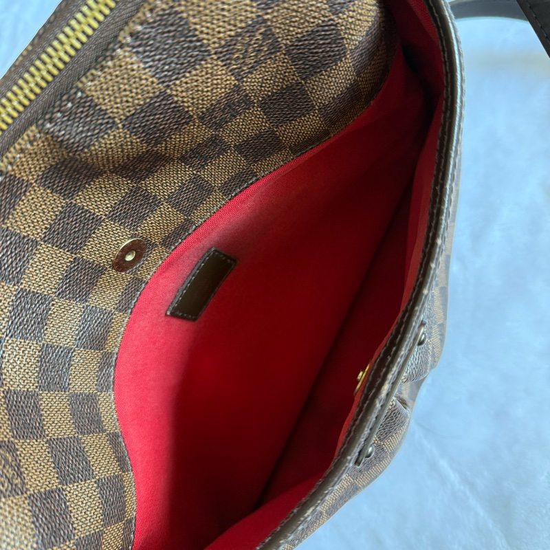 ㊣保證正品㊣附鑑定書 LOUIS VUITTON 路易威登DU0143 Damier N42251棋盤格紋 抓皺 斜背包-9