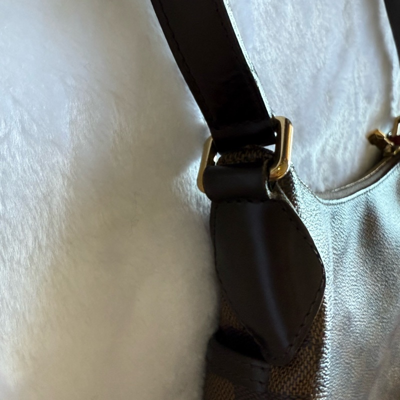 ㊣保證正品㊣附鑑定書 LOUIS VUITTON 路易威登DU0143 Damier N42251棋盤格紋 抓皺 斜背包-21