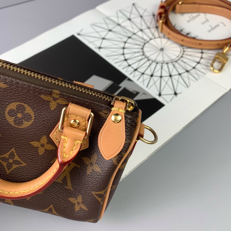 ◻️ LV nano speedy M81085-7