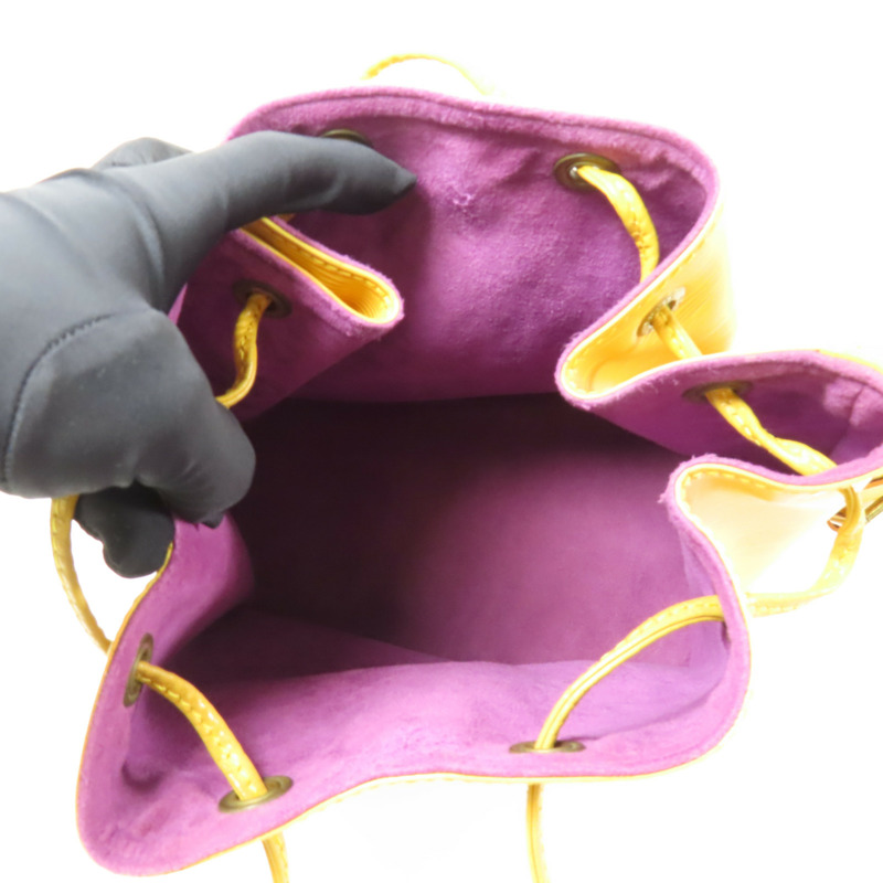 LOUIS VUITTON Epi Petit Noe金扣肩背袋-4