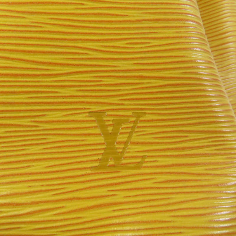 LOUIS VUITTON Epi Petit Noe金扣肩背袋-5