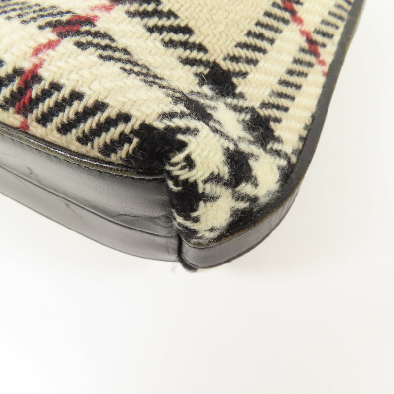 BURBERRY 羊絨Shoulder Bag銀扣肩背袋-7