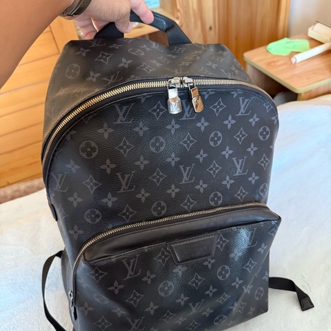 Lv 黑花後背包（M43186）