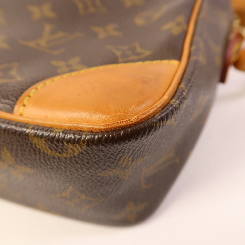 LOUIS VUITTON Monogram Trocadero 30金扣肩背袋-11