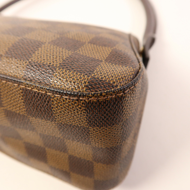 LOUIS VUITTON Damier Mini Looping金扣肩背袋-10