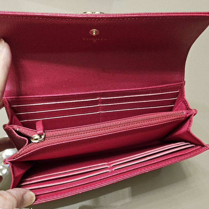 CHANEL boy金扣荔枝紋皮長夾-10
