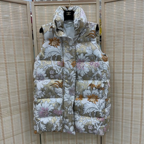 Fendi 長款棉馬甲 38碼 超漂亮的花色