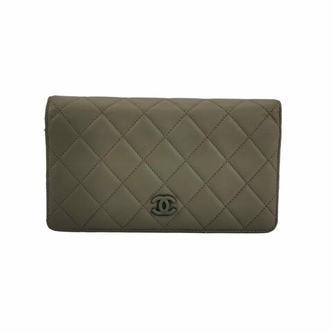 Chanel 牛皮 純色 菱格絎縫 雙C Logo 皮夾