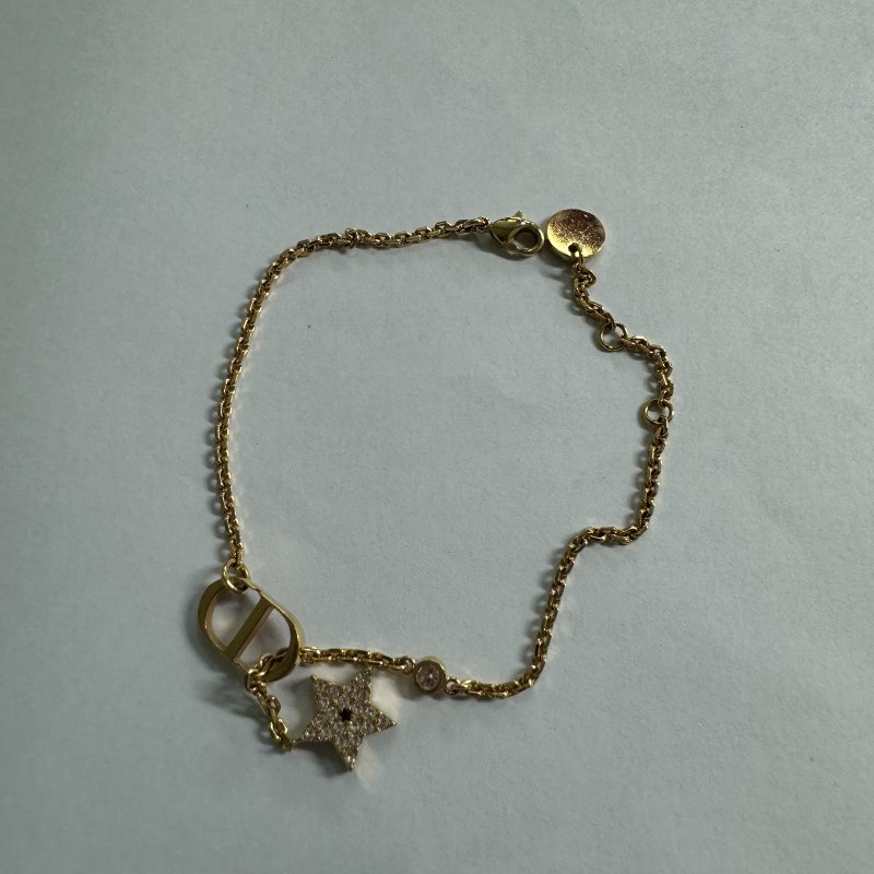Metal Crystal Star CD Bracelet Gold-0