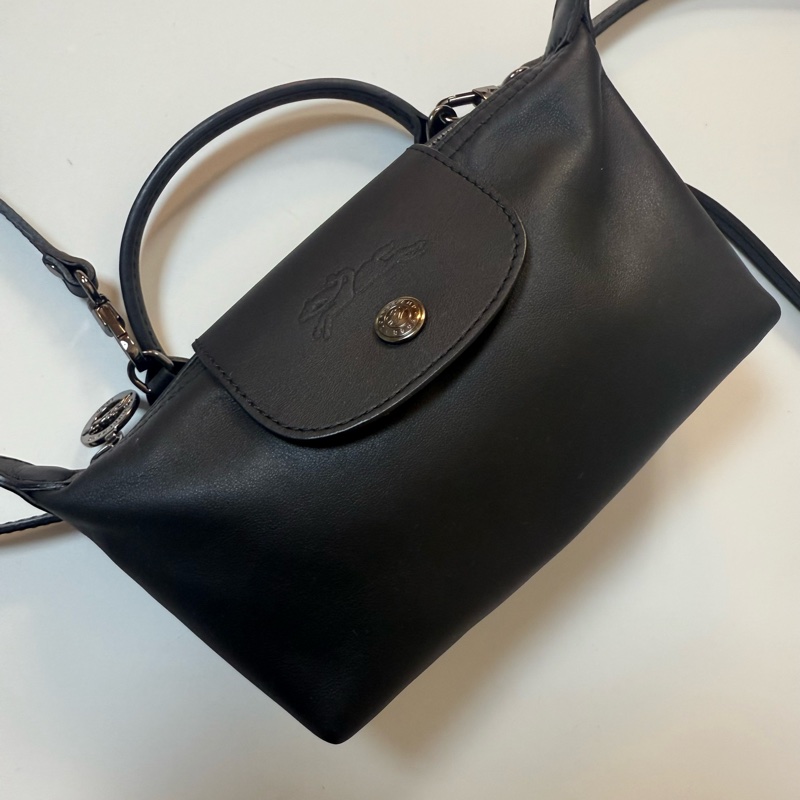 ✔️LONGCHAMP Le Pliage Xtra XS 小牛皮迷你水餃包/黑色-3