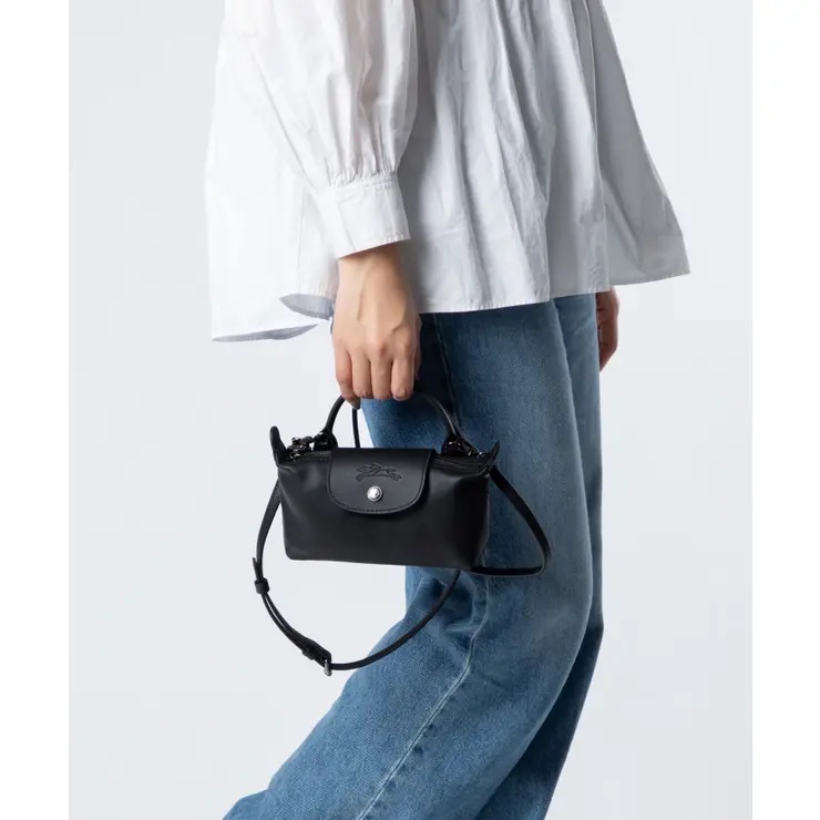 ✔️LONGCHAMP Le Pliage Xtra XS 小牛皮迷你水餃包/黑色-5