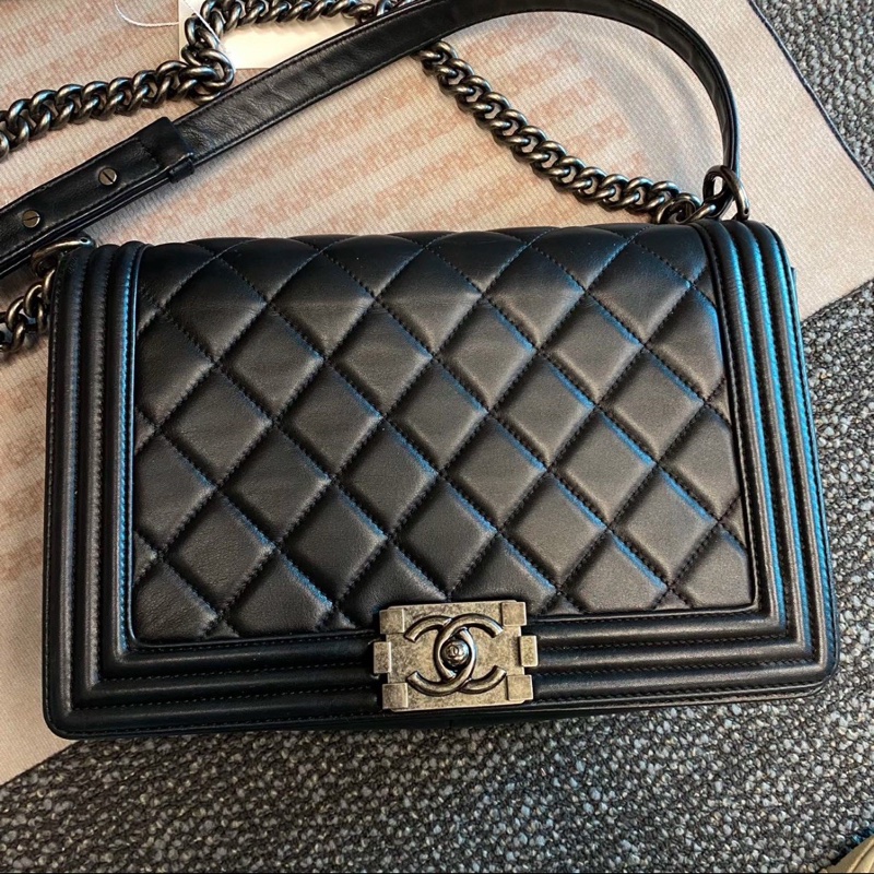 全網最低價😍Chanel黑銀中大號牛皮leboy鏈條單肩斜挎包-16