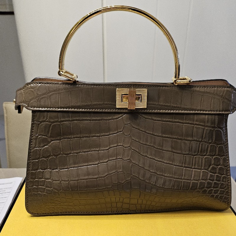 fendi鱷魚皮Peakboo手提肩背包-7