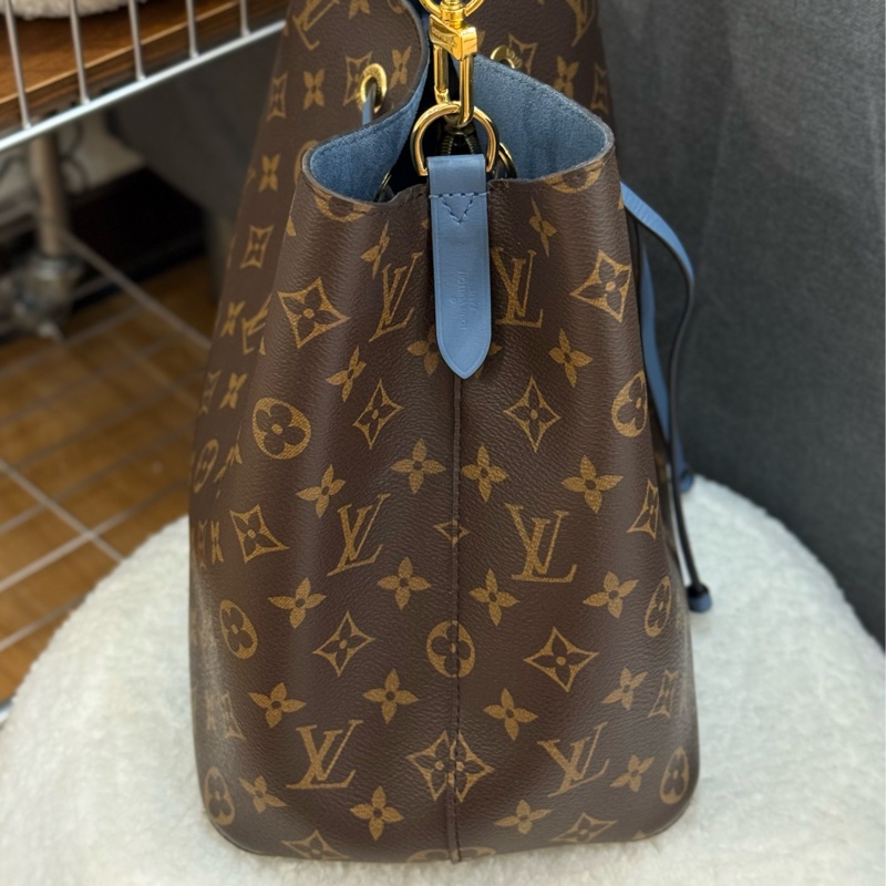 Lv NeoNoe 水桶包-2