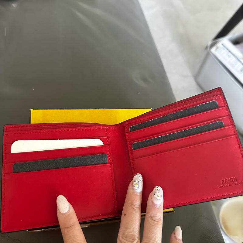 FENDI小怪獸雙折短夾-3