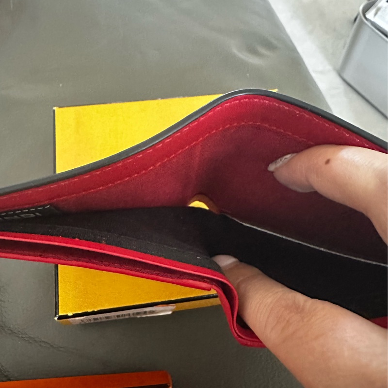 FENDI小怪獸雙折短夾-4