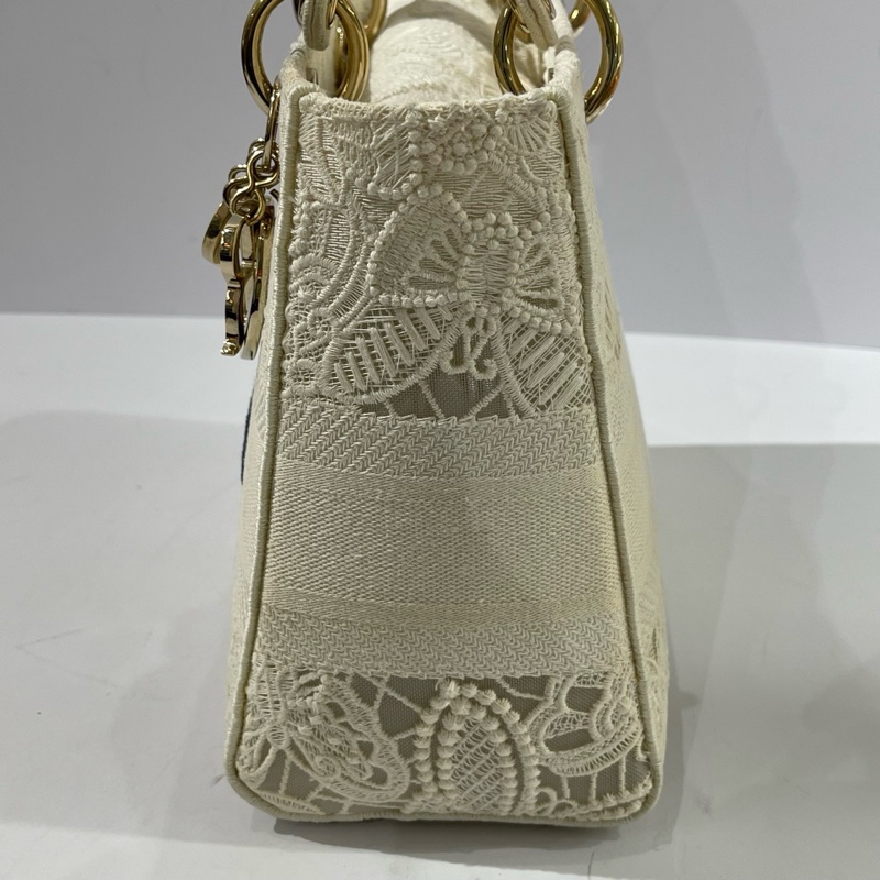 Dior 迪奧白色刺繡 中號戴妃包尺寸約24*11*20-3