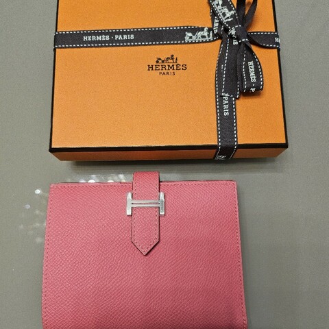Hermes 梅粉紅H logo牛皮短夾