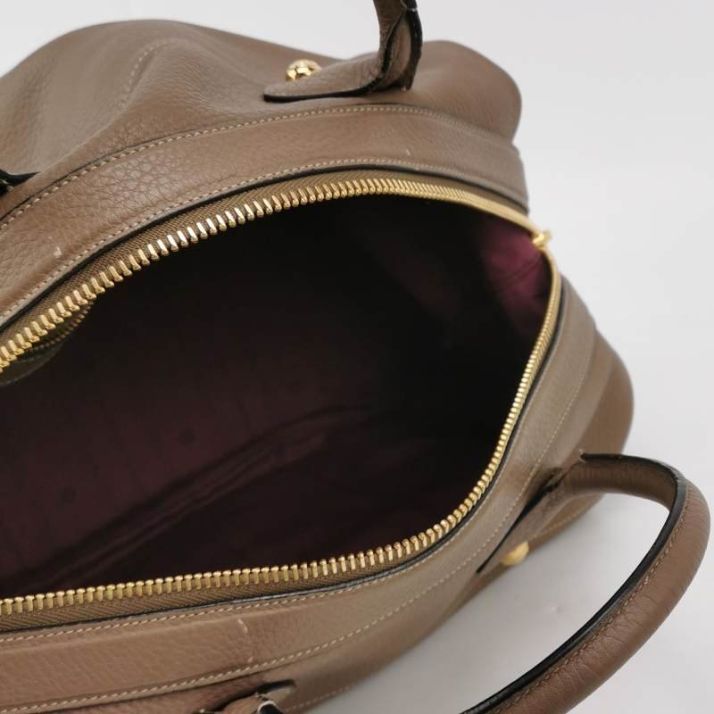 Loewe 牛皮 鴕鳥皮 拼色 拉鍊 單肩包-6