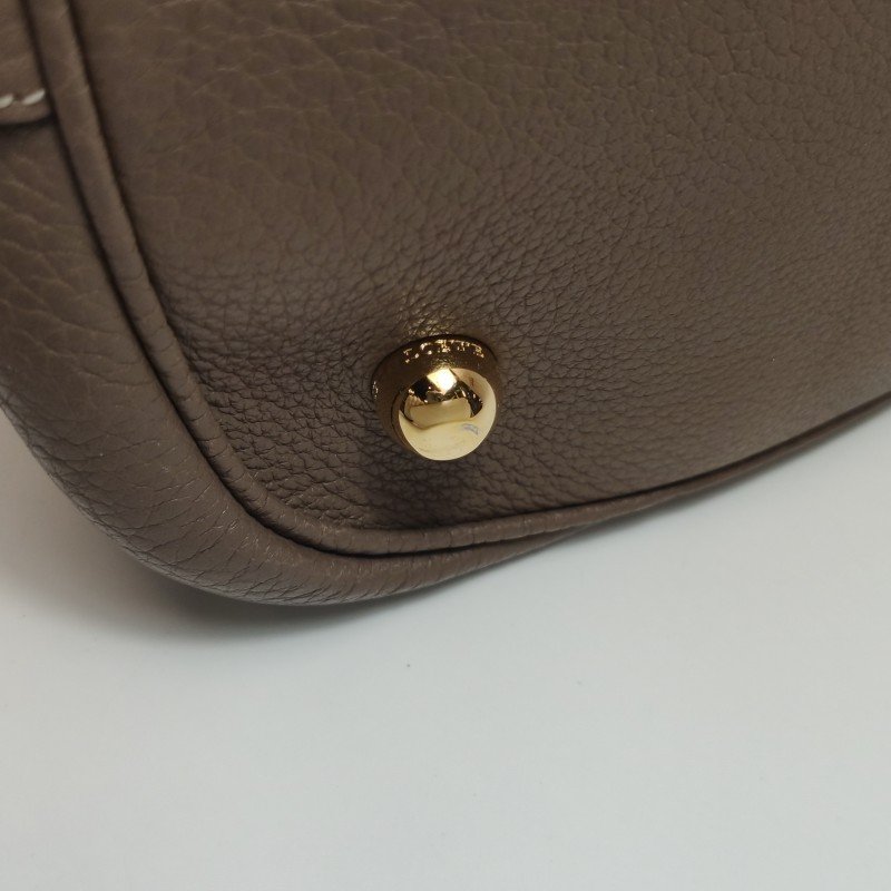 Loewe 牛皮 鴕鳥皮 拼色 拉鍊 單肩包-11