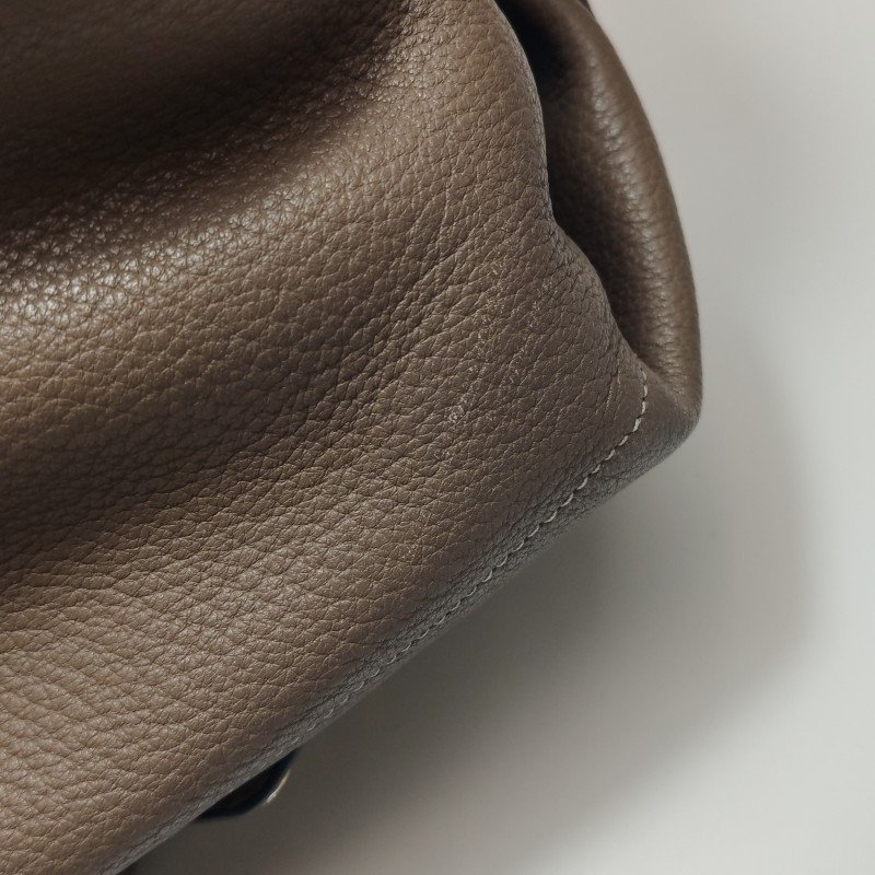 Loewe 牛皮 鴕鳥皮 拼色 拉鍊 單肩包-15