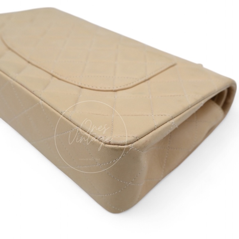[Pre-owned] CHANEL CF25 MEDIUM CLASSIC FLAP BAG BEIGE GHW-12