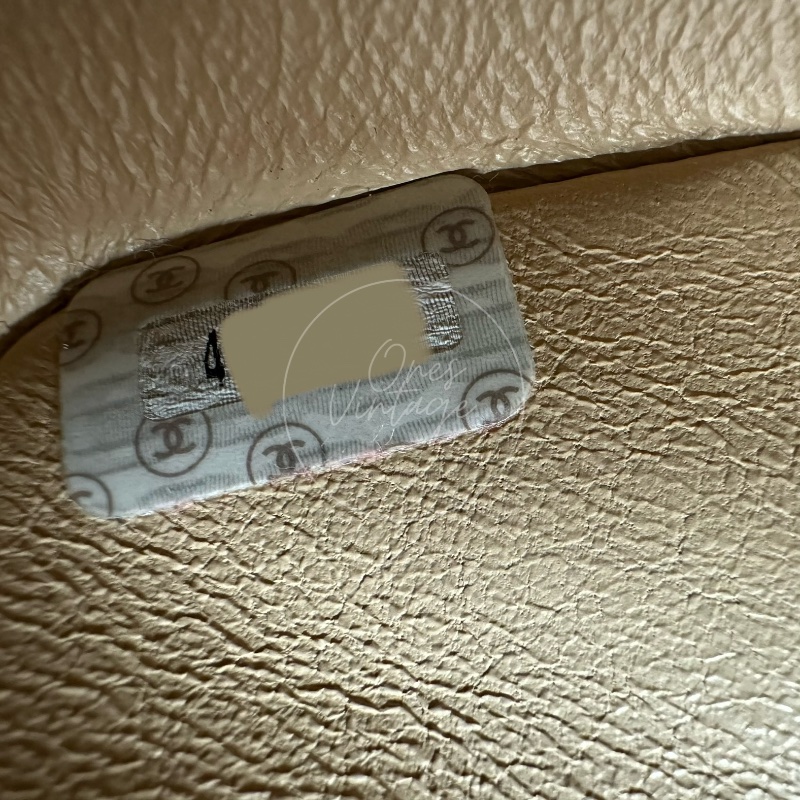 [Pre-owned] CHANEL CF25 MEDIUM CLASSIC FLAP BAG BEIGE GHW-29