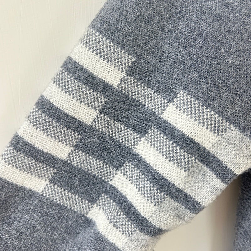 Thom Browne灰色臘腸狗毛衣-3