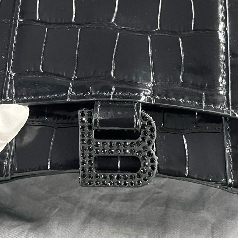 Balenciaga 黑色萊茵石鑲嵌黑色啞光B徽標 鰐魚紋壓花牛皮革 單肩斜挎包Xs碼 附件塵袋 卡片-1
