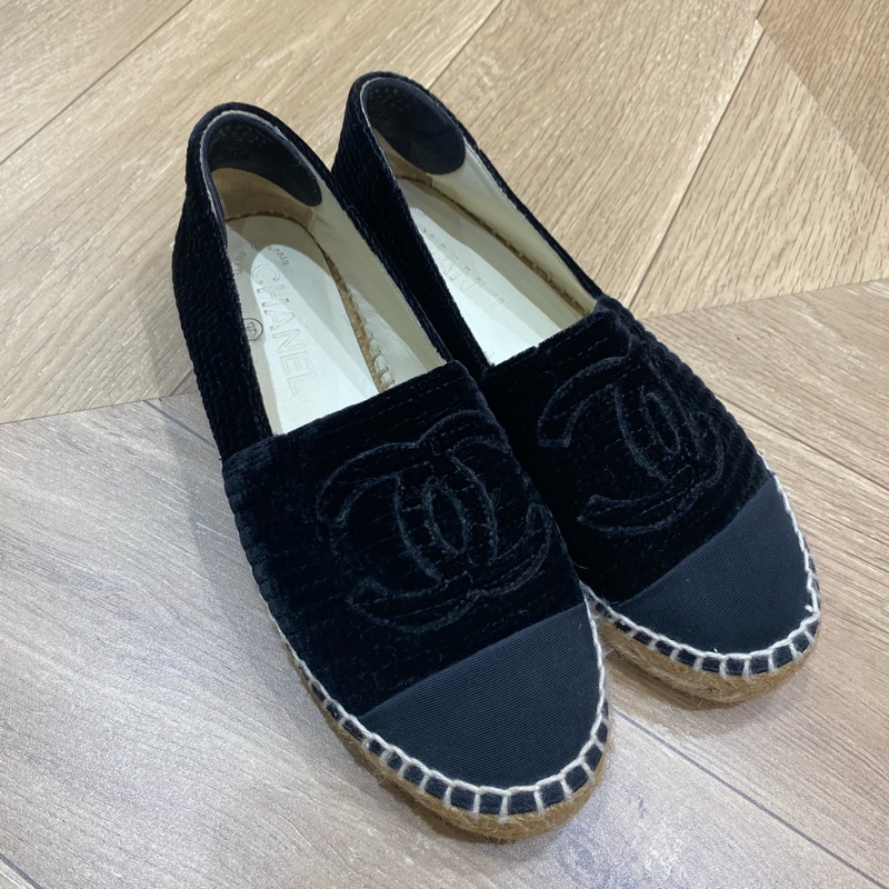 Chanel 黑色平底鞋 size 35-0