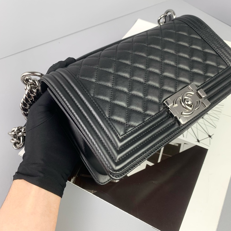 ◻️ Chanel boy25牛皮黑銀-晶片款-6