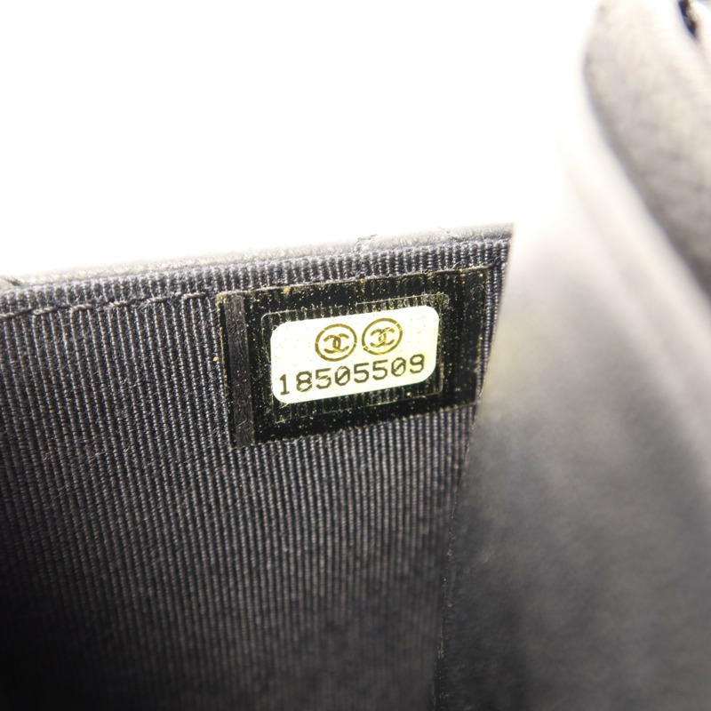 CHANEL 皮革WOC Wallet On Chain銀扣鏈帶肩背袋-8