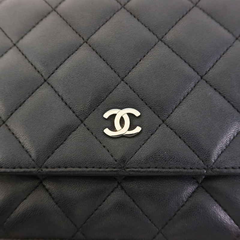 CHANEL 皮革WOC Wallet On Chain銀扣鏈帶肩背袋-10