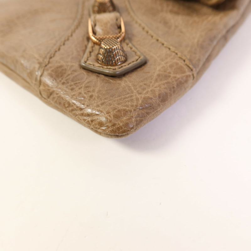 BALENCIAGA 羊皮皮革Clutch金扣手拿包-10