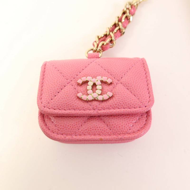 CHANEL 牛皮皮革Phone Holder金扣鏈帶肩背袋-10