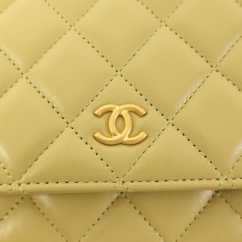 CHANEL 羊皮皮革Wallet On Chain WOC金扣鏈帶肩背袋-9