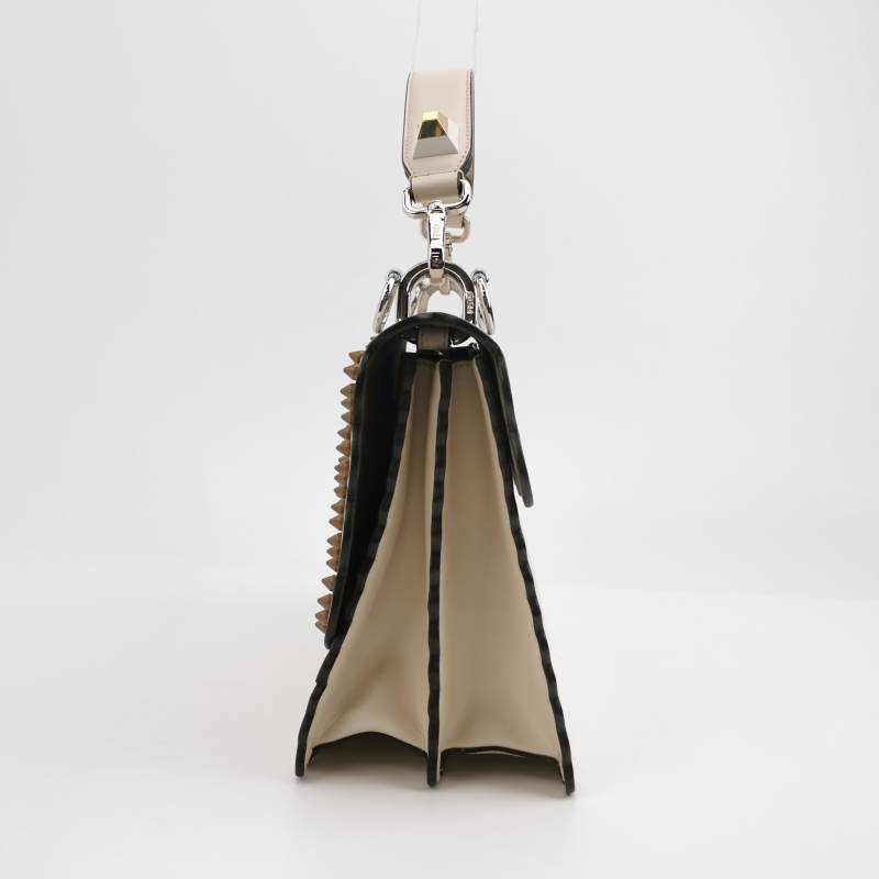 Fendi Kan I 中號 牛皮 蝴蝶結 圖案 鉚釘 封扣 斜背包 單肩包-2