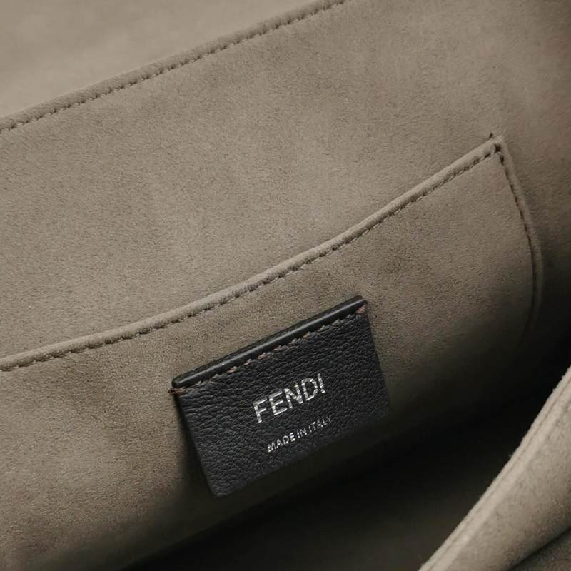 Fendi Kan I 中號 牛皮 蝴蝶結 圖案 鉚釘 封扣 斜背包 單肩包-7